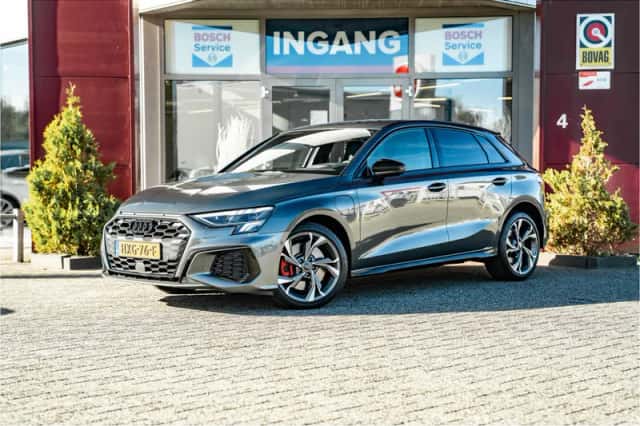 Audi A3 (2023) thumbnail 1