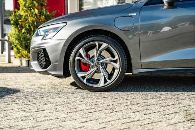 Audi A3 (2023) thumbnail 4