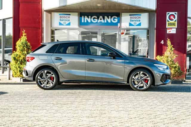 Audi A3 (2023) thumbnail 6