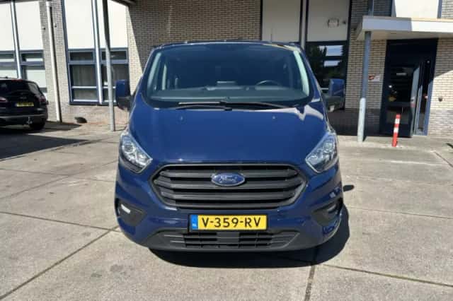 Ford Transit Custom (2018) thumbnail 2