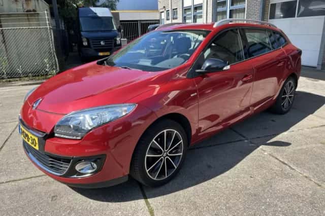 Renault Mégane (2013) thumbnail 1