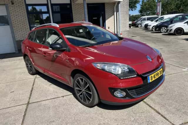 Renault Mégane (2013) thumbnail 3