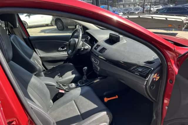 Renault Mégane (2013) thumbnail 4