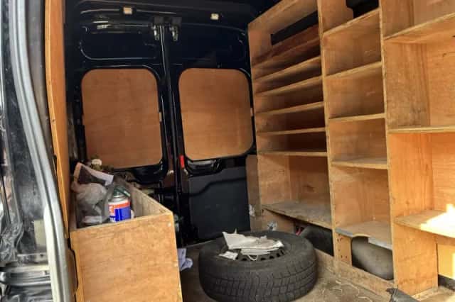 Ford Transit (2016) thumbnail 4