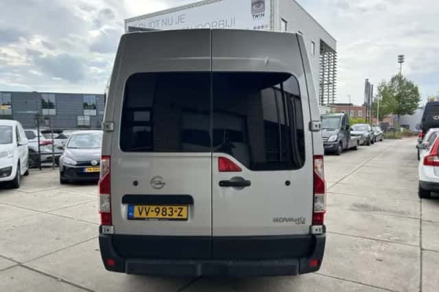 Opel Movano (2016) thumbnail 5