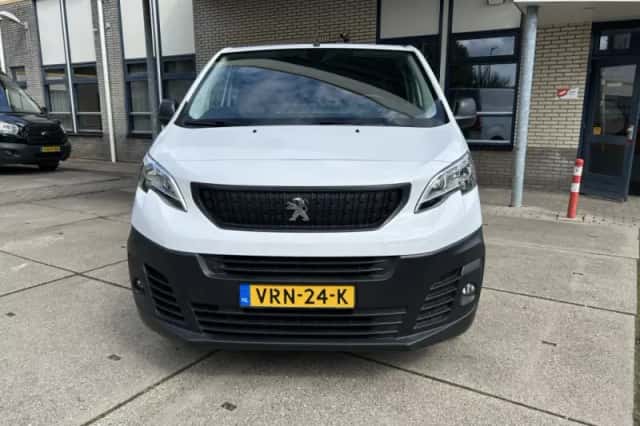 Peugeot Expert (2022) thumbnail 2