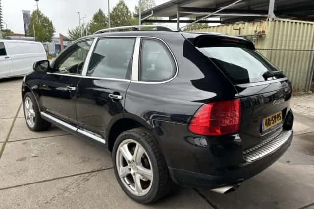 Porsche Cayenne (2006) thumbnail 6
