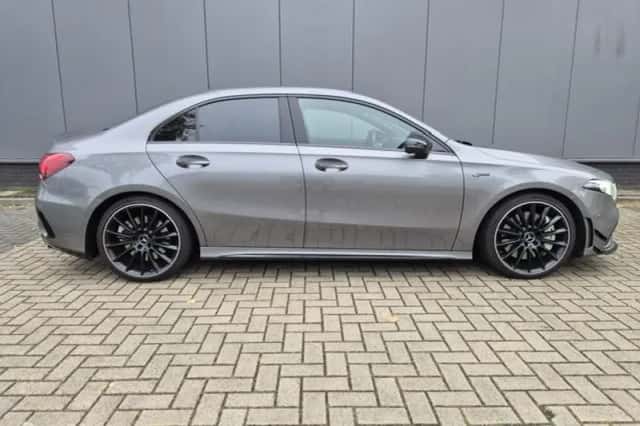 Mercedes-Benz A-Klasse (2019) thumbnail 3