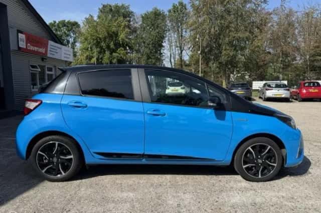 Toyota Yaris (2018) thumbnail 4