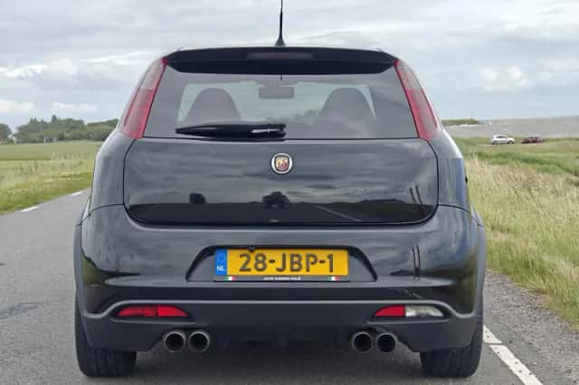 Fiat Grande Punto (2009) thumbnail 5