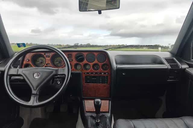 Lancia Thema (1989) thumbnail 2