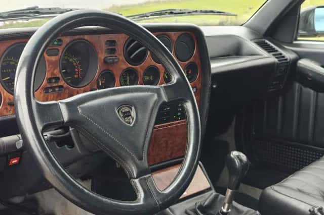 Lancia Thema (1989) thumbnail 5