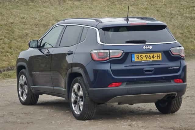 Jeep Compass (2018) thumbnail 4
