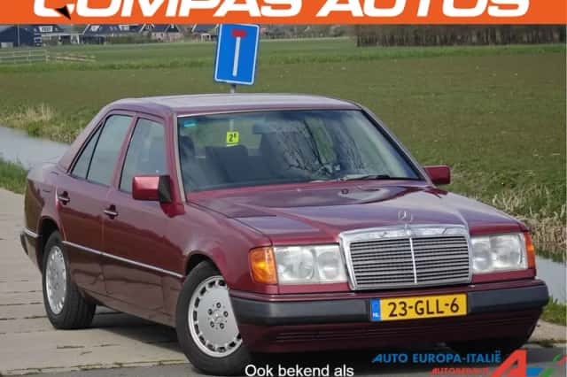 Mercedes-Benz E-Klasse (1990) thumbnail 1