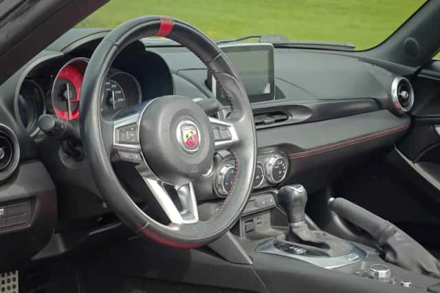 Fiat 124 Spider (2018) thumbnail 2