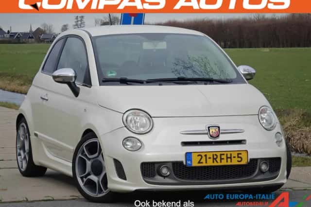 Fiat 500 (2011) thumbnail 1