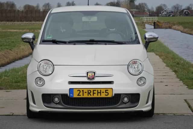 Fiat 500 (2011) thumbnail 4
