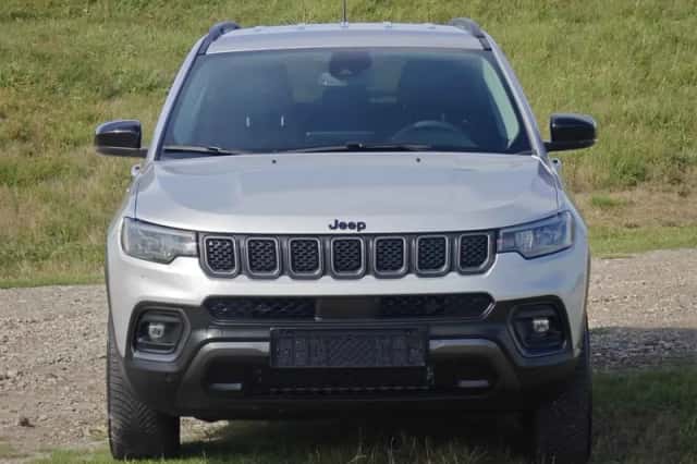 Jeep Compass (2023) thumbnail 5