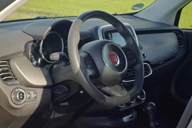 Fiat 500X (2015) thumbnail 2