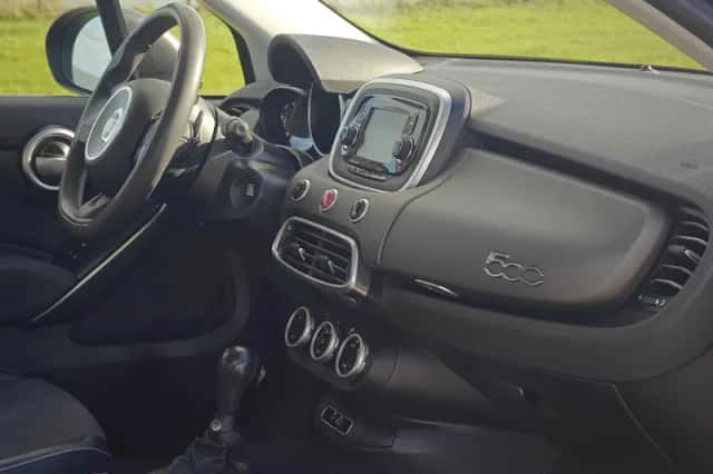 Fiat 500X (2015) thumbnail 4