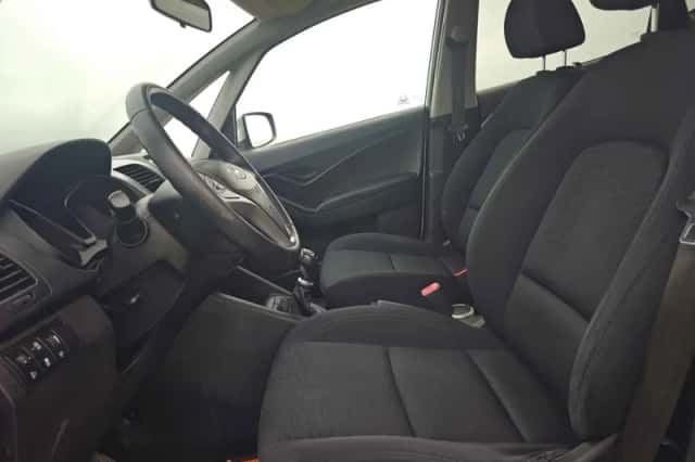 Hyundai ix20 (2011) thumbnail 3