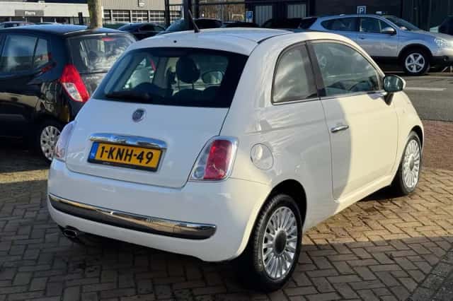 Fiat 500 (2011) thumbnail 4