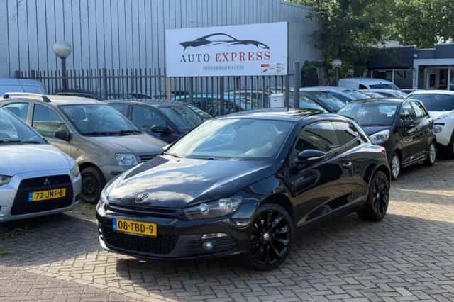 Volkswagen Scirocco (2012) thumbnail 1