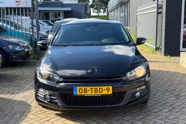 Volkswagen Scirocco (2012) thumbnail 6