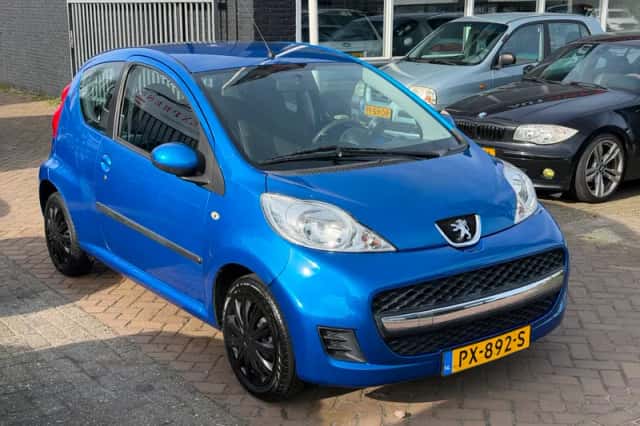 Peugeot 107 (2009) thumbnail 6