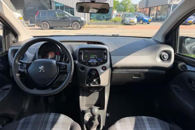 Peugeot 108 (2019) thumbnail 2
