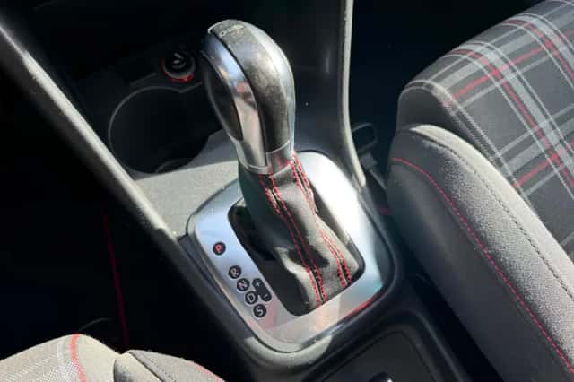 Volkswagen Polo (2013) thumbnail 3