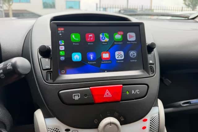 Peugeot 107 (2014) thumbnail 3