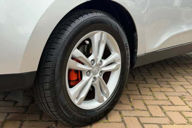 Hyundai ix35 (2012) thumbnail 5