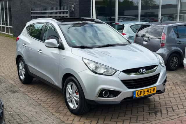 Hyundai ix35 (2012) thumbnail 6