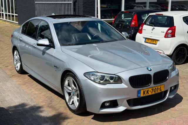 BMW 5-Serie (2016) thumbnail 5