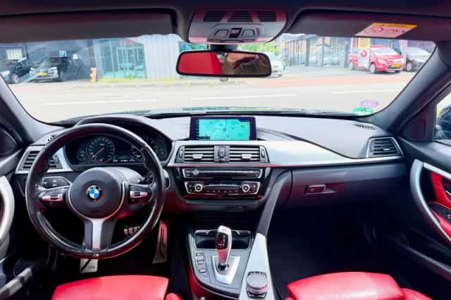 BMW 3-Serie (2018) thumbnail 2