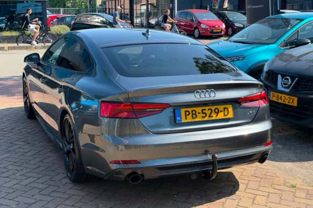 Audi A5 (2017) thumbnail 3
