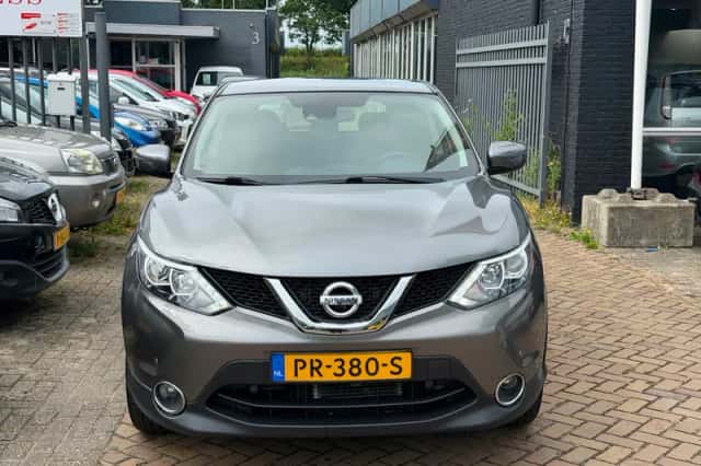 Nissan Qashqai (2017) thumbnail 6