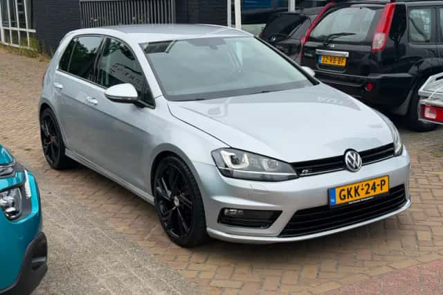 Volkswagen Golf (2014) thumbnail 6