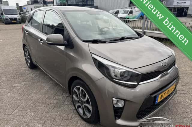 Kia Picanto (2017) thumbnail 3
