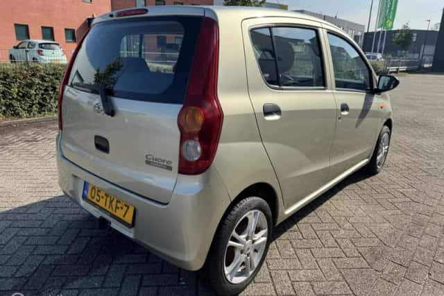 Daihatsu Cuore (2012) thumbnail 5