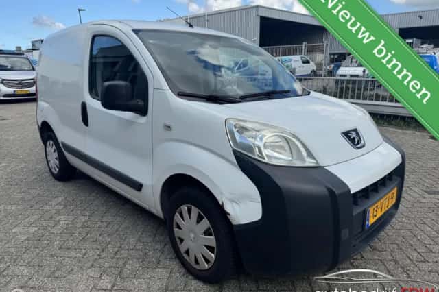 Peugeot Bipper (2008) thumbnail 2