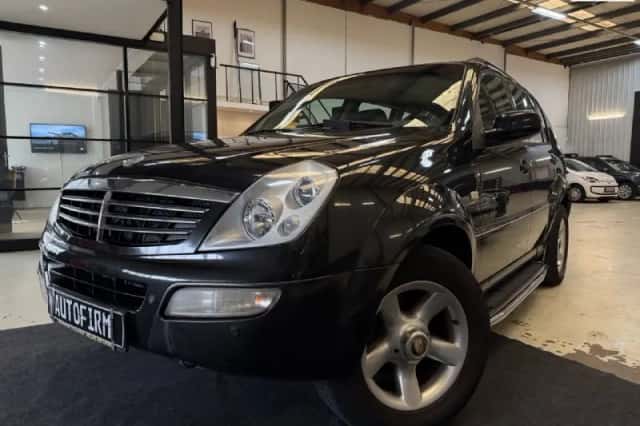 SsangYong Rexton (2005) thumbnail 1