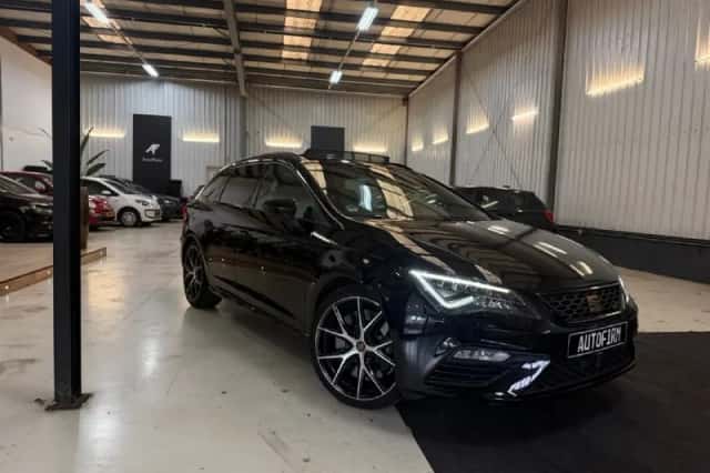 SEAT Leon (2019) thumbnail 4