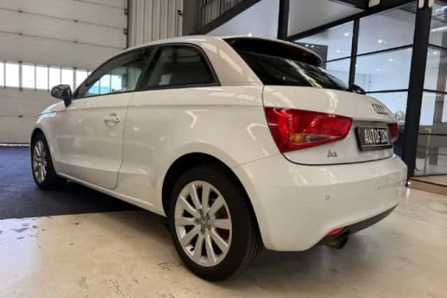 Audi A1 (2014) thumbnail 3