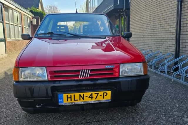 Fiat Uno (2000) thumbnail 2