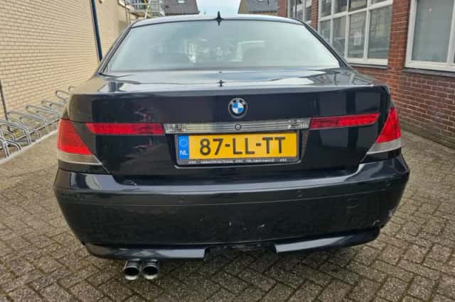 BMW 7-Serie (2003) thumbnail 4