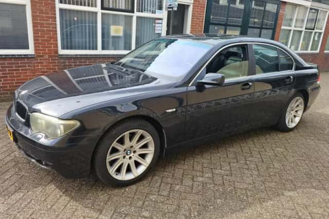 BMW 7-Serie (2003) thumbnail 6