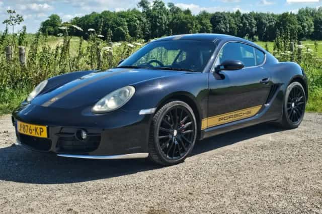 Porsche Cayman (2005) thumbnail 1