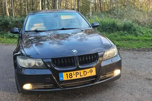 BMW 3-Serie (2005) thumbnail 2